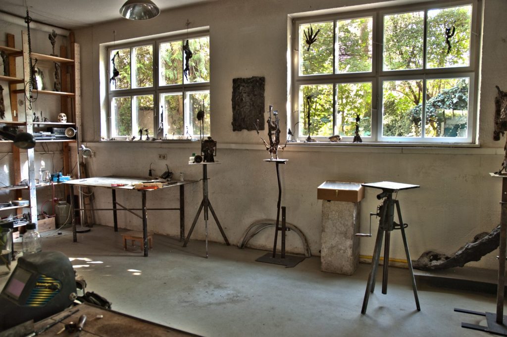 Atelier der Künstlerin Annette Jauss, Mitglied im Künstlersozialwerk